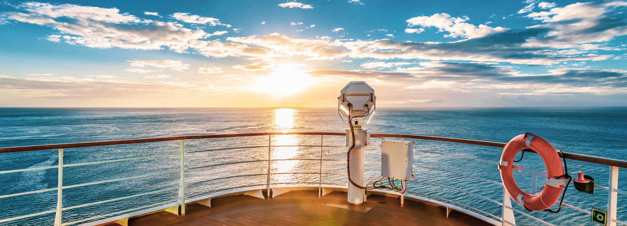 Seereise Schiff - napa74 - stock.adobe.com